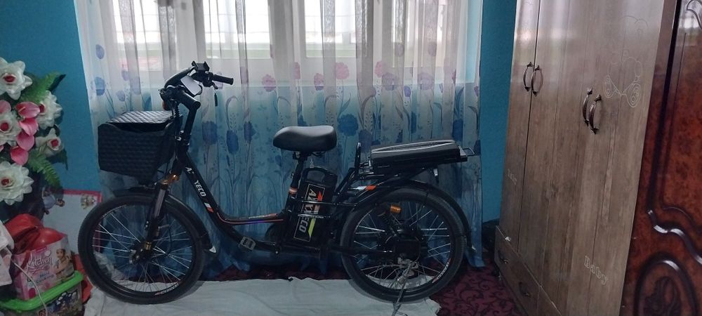 Velosukutr sotiladi srochni