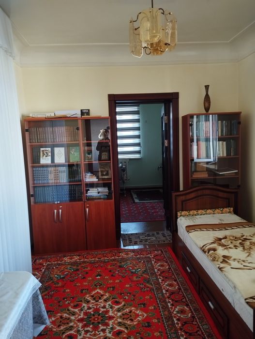 Продаётся дом  в городе Чирчик, р-н Пятсотки