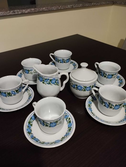 Set de cafea 6 persoane.Nefolosit.