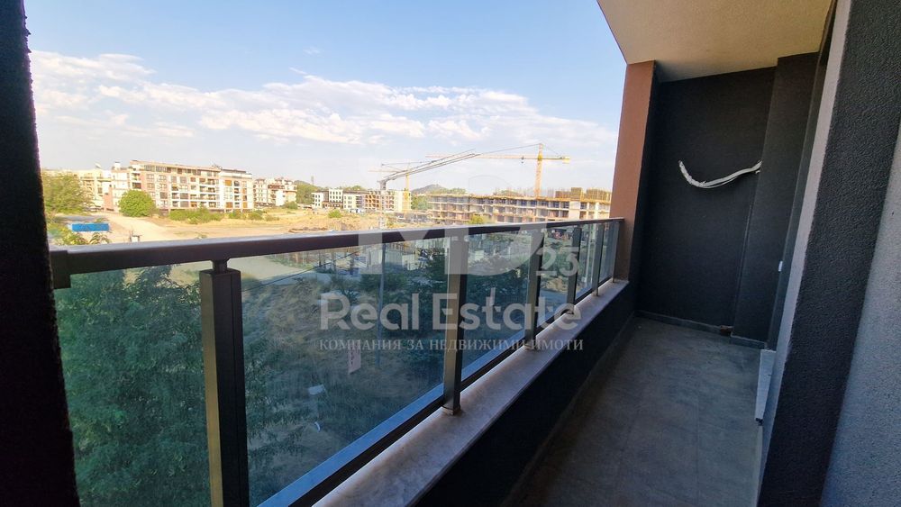 Продава се Тристаен апартамент в Пловдив, Кършияка - 131 кв.м за 837 €/кв.м - Снимка #3