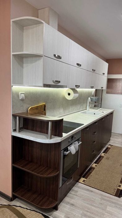 Продава се Четиристаен апартамент в Силистра, Юг - 95 кв.м за 687 €/кв.м - Снимка #3