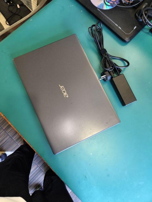 Ноутбук Acer core i3 8145u