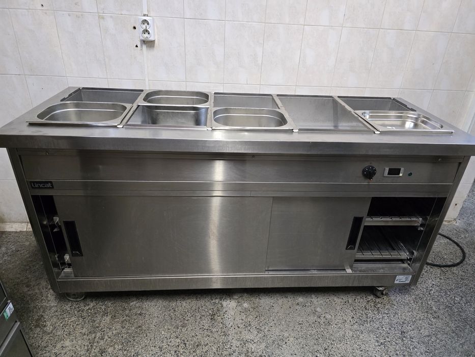 Топъл шкаф с 5 гастонорми 2800лв