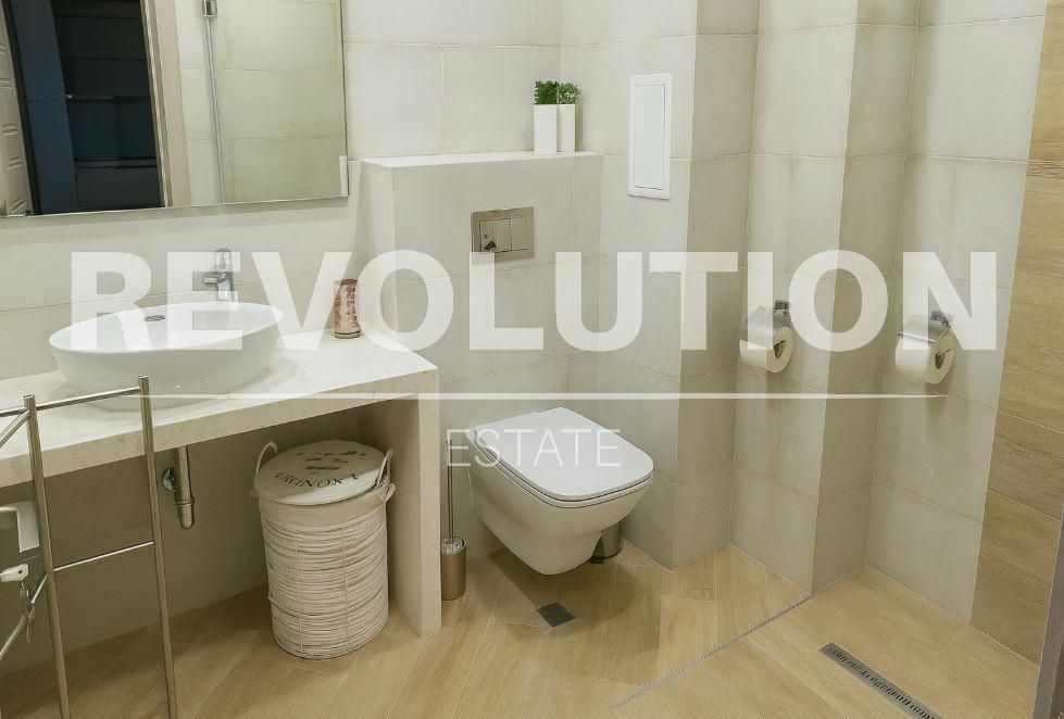 Двустаен апартамент в района на Окръжна болница!