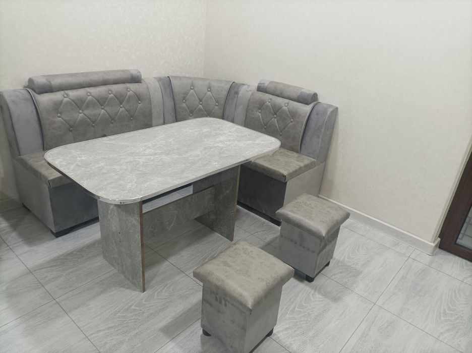 Кухонный уголок 150.180.размер оптимга