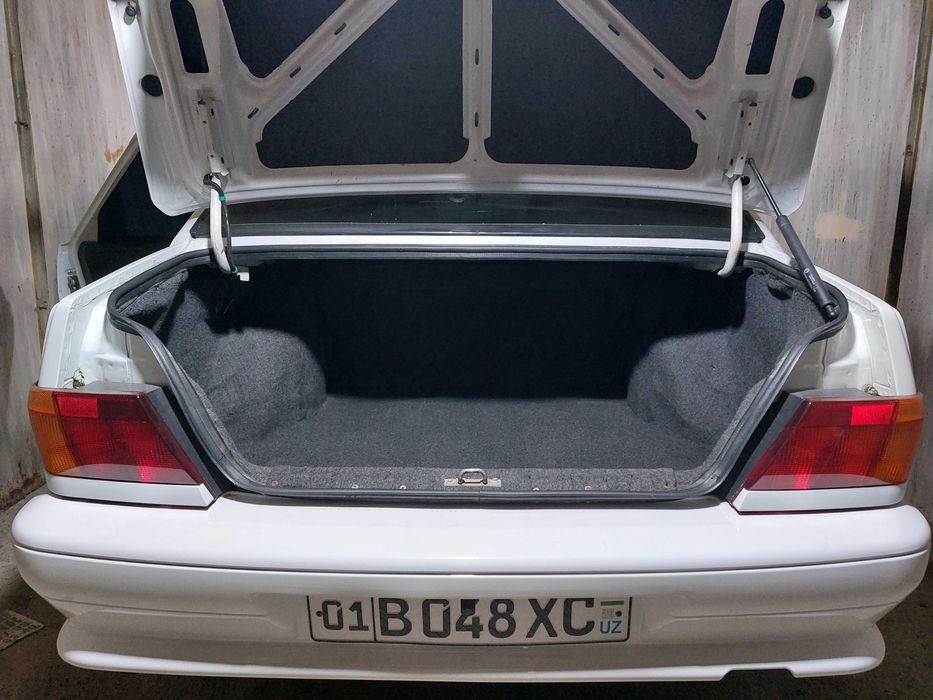 Ваз 2115 в отличном состоянии.