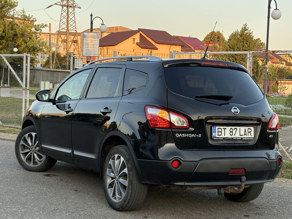 Nissan qashqai 2+