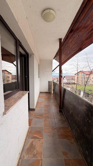 Inchiriez garsoniera