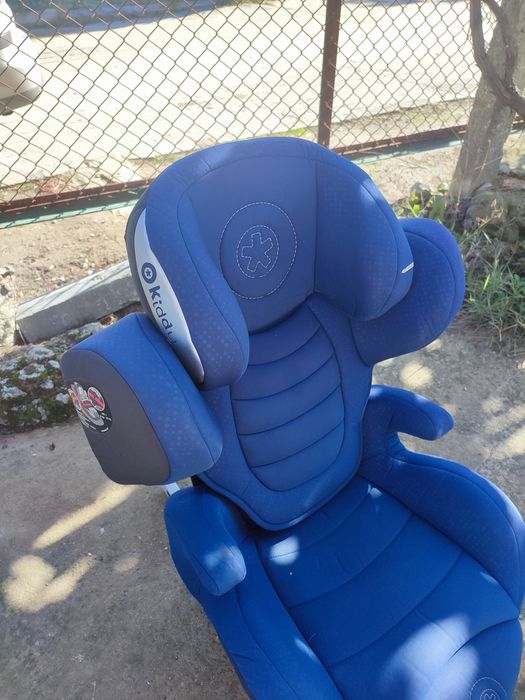 Детско столче за кола-система изофикс