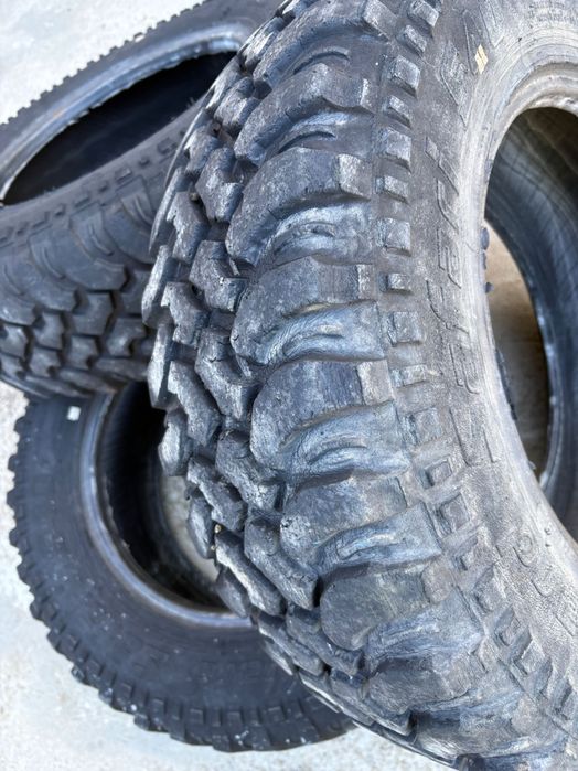 4-бр гуми 205/75/15 Forward Safari 540 200 €