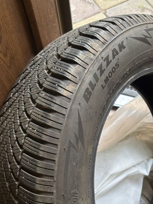 Amvelope iarna Bridgestone 215/65/R17