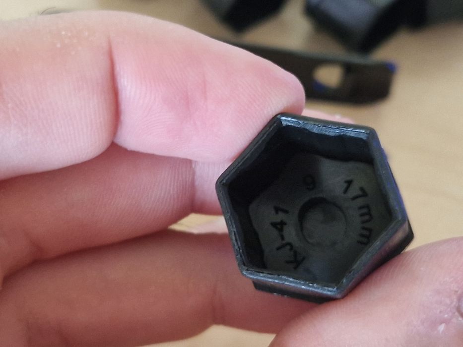 Капачки за болтове на гуми - 17мм