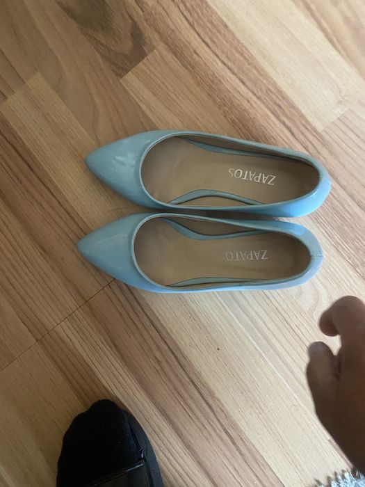 Pantofi dama noi