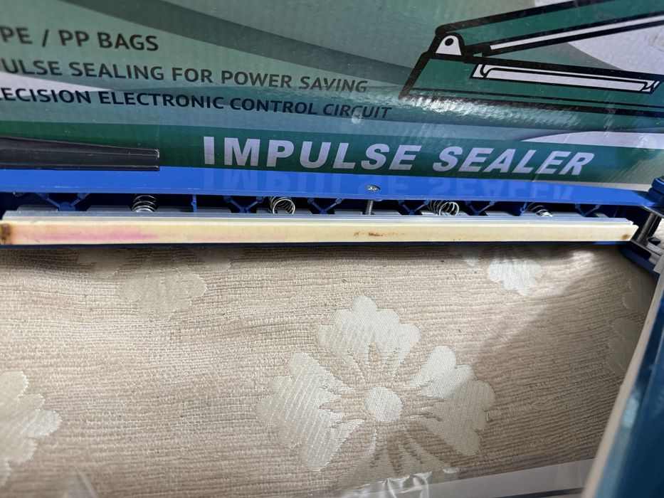 Продам запайщик PFS-300