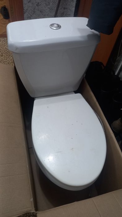 Продам Б/У Унитаз