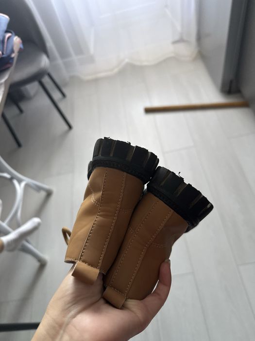 Осенние детские сапоги