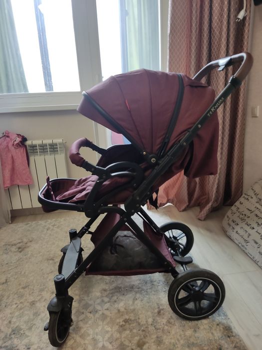 Срочно продам детскую коляску