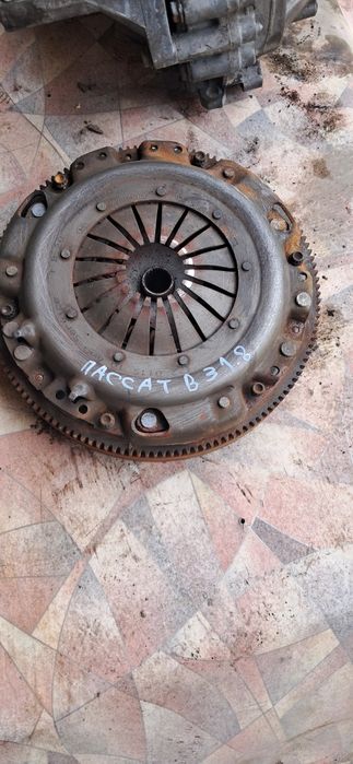 Запчасти по двигателя Опел. Пассат ь.