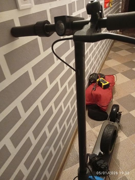 Trotineta electrica Xiaomi essential