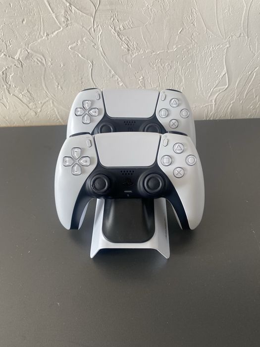 Продаю пс5 слим