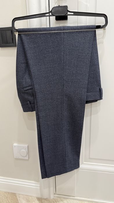 Продам брюки от Hugo Boss  оригинал