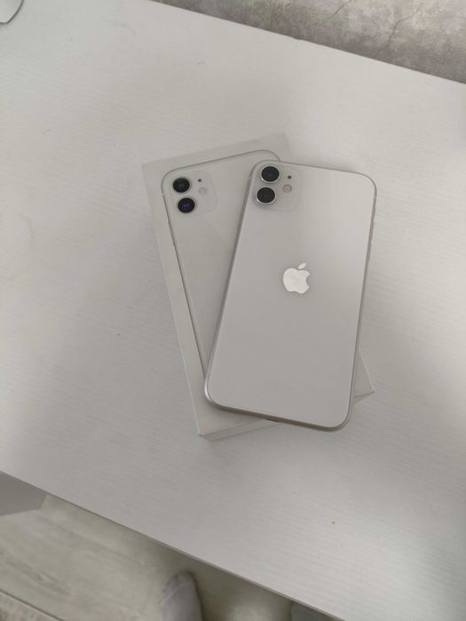 iPhone 11 64GB отличное состояние