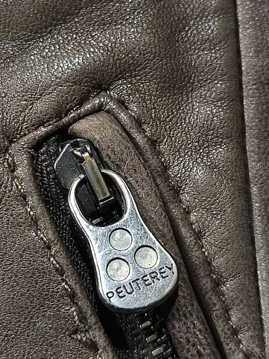 Geaca piele Peuterey