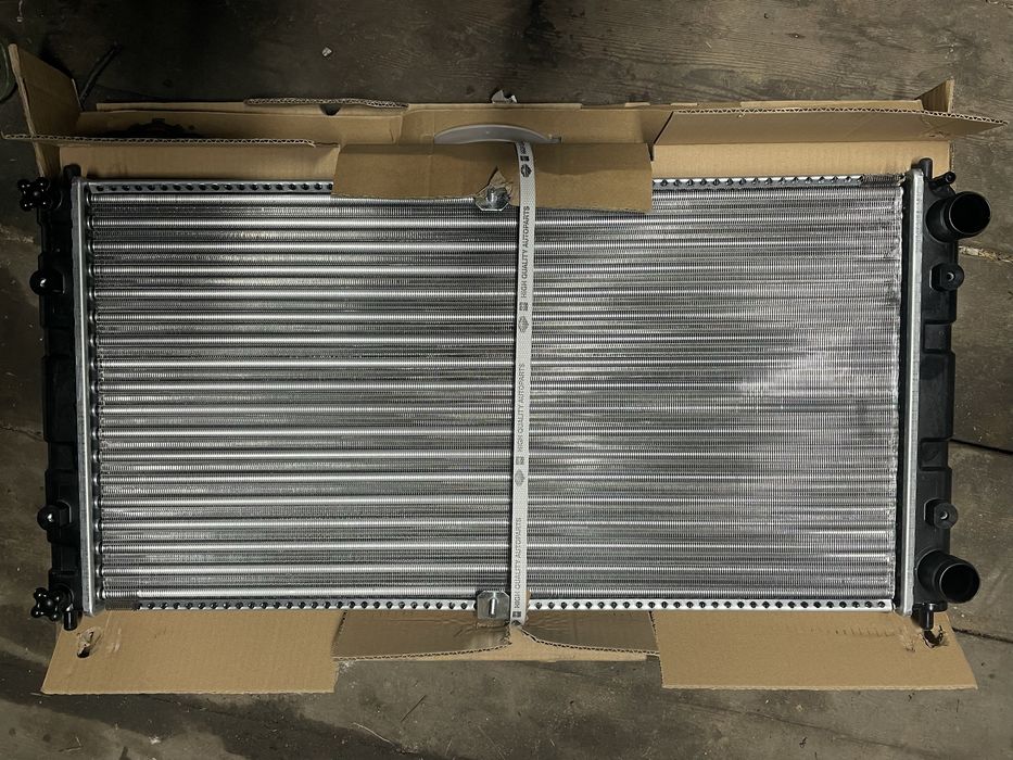 радиатор охлаждения нива шевроле
