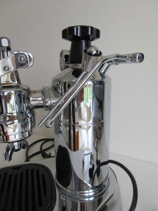 Espresor manual LA PAVONI Profesional