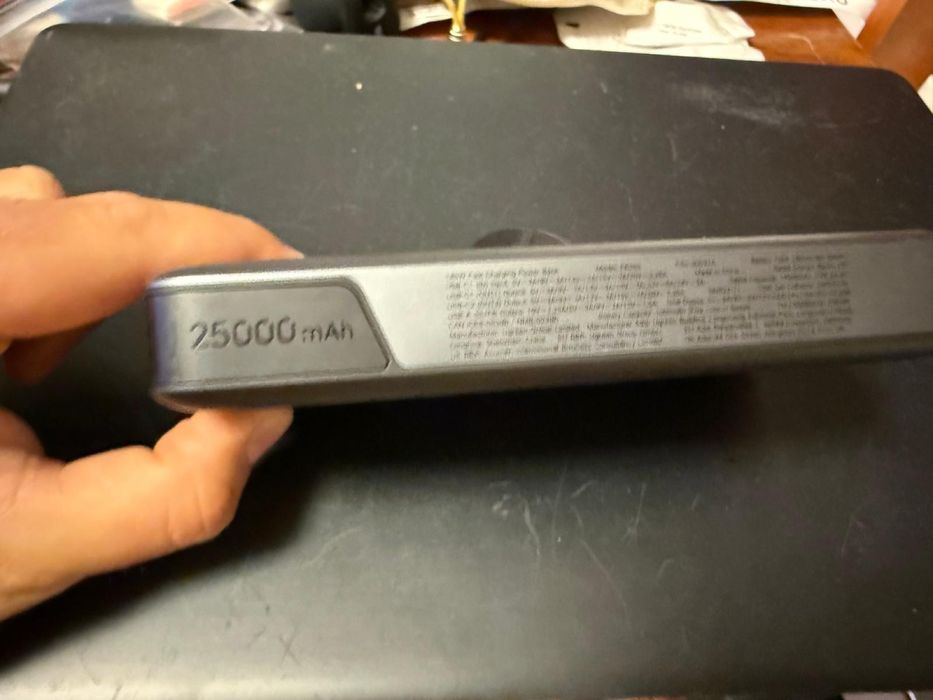 Baterie externa 25000 mah fast charger