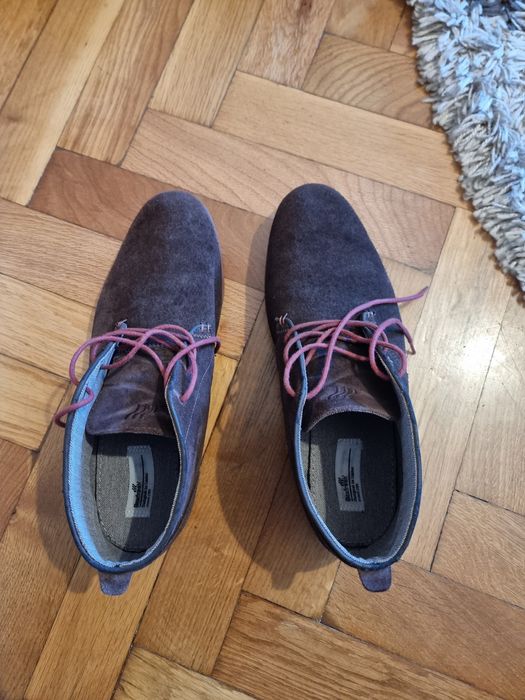 Vand papuci pantofi casual 43 maro