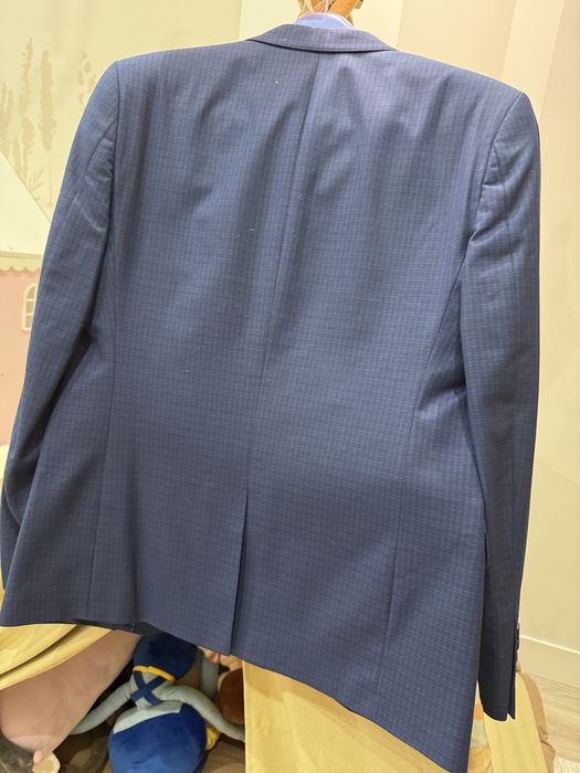 Продается брючный костюм