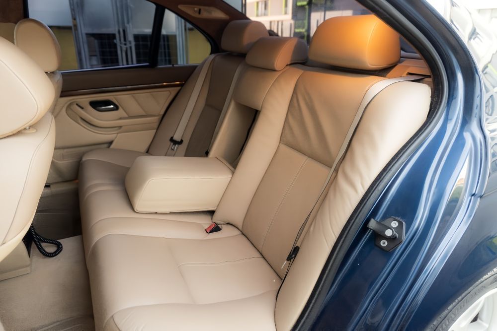 Vând BMW E39 540i,4.4 V8 automat 286 HP,an 1997,95.000 km
