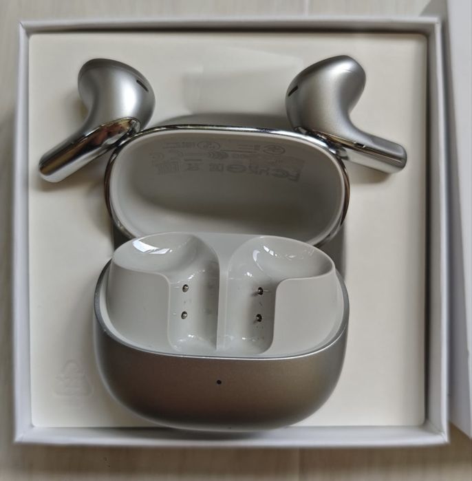 Xiaomi Buds 5 Wireless, Titan Gray, în stare excelentă