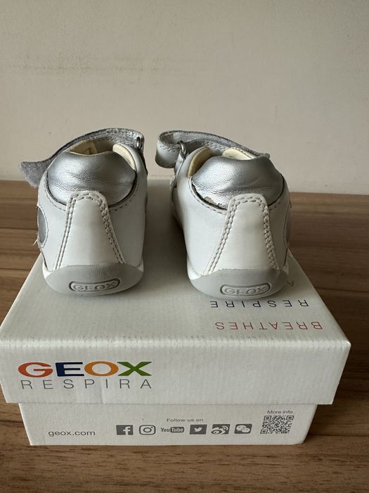 Детски сандали Geox
