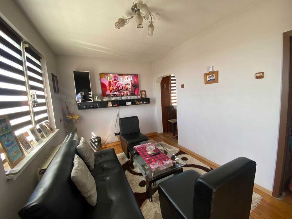 Продава се Етаж от къща в Карлово - 100 кв.м за 2200 €/кв.м - Снимка #2