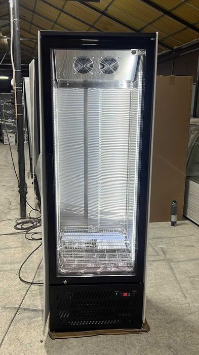 Vitrină băuturi fan cooling 4 rafturi