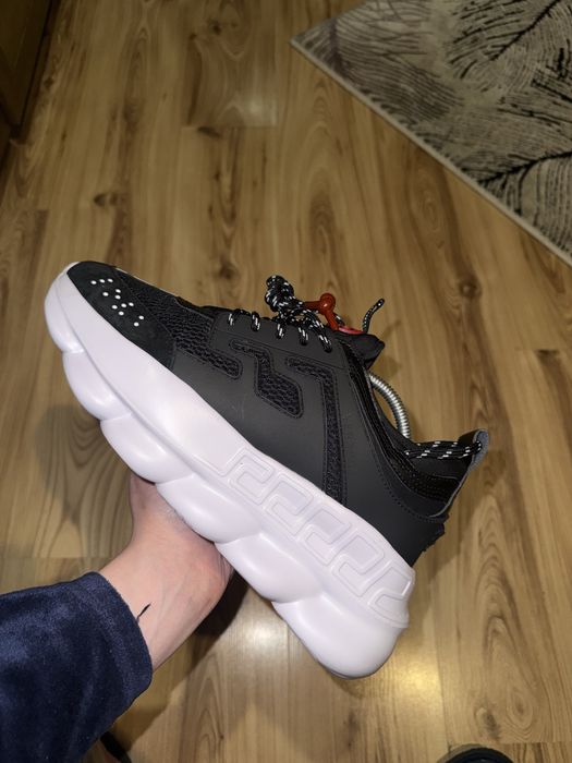 adidasi versace chain reaction