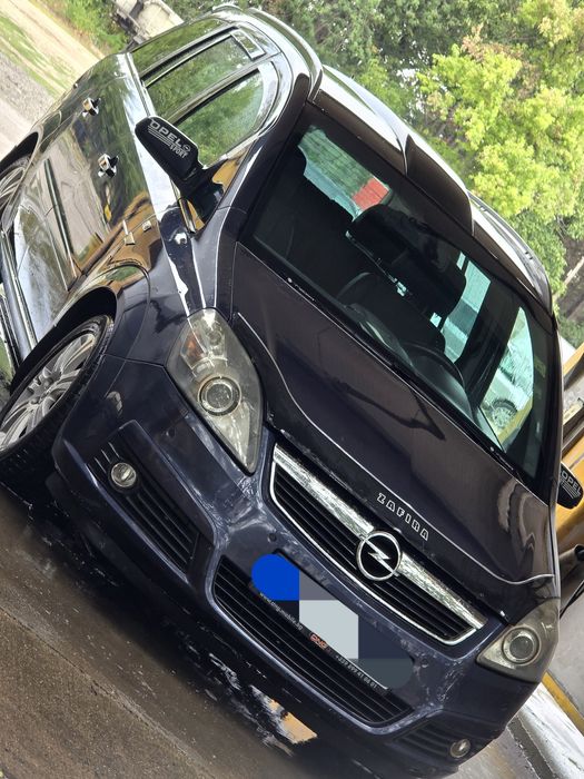 Opel Zafira 1.9CDTI 120ps Cosmo