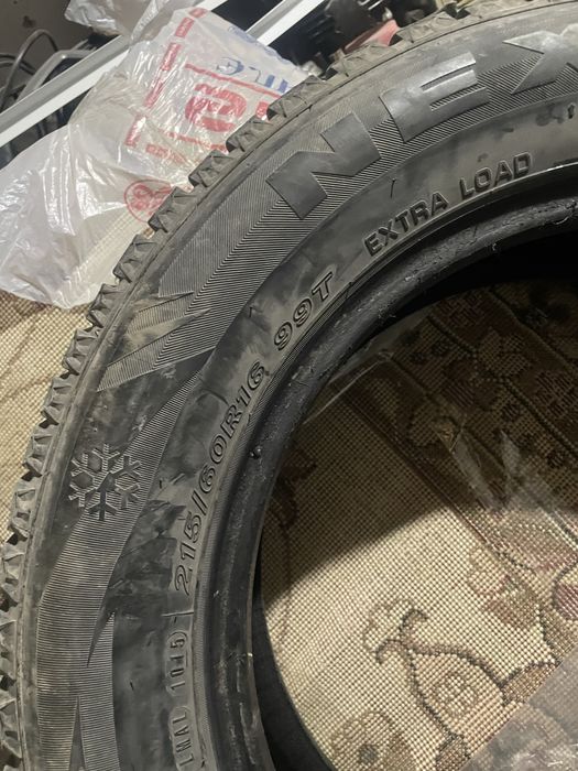 Продам зимные шины р16