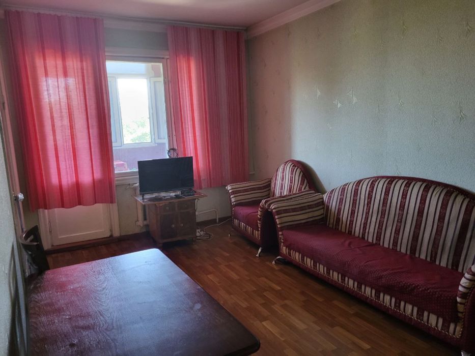 Продается 4х комнатная квартира на Юнусабаде 12 квартал.