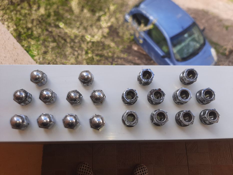 Гаики за Тойота 20бр. Резба 12×1,5 ключ 21
