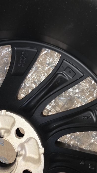 Диск колесный 20X9.0J ET34, UBERTURBINE TESLA MODEL 3