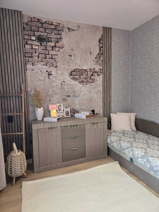 Продава се Тристаен апартамент в Пловдив, Кършияка - 56 кв.м за 2893 €/кв.м - Снимка #12