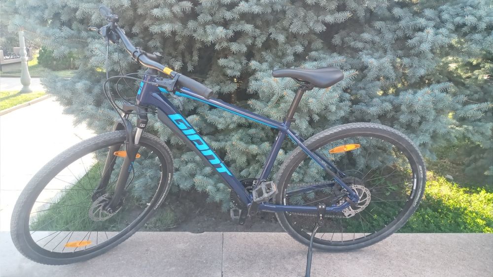 Велосипед GIANT Roam 3 Disc