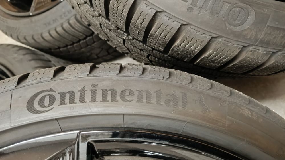 Оригинални джанти с гуми зимни 22 цола Audi Rs6 Rs7 дот 2023г.