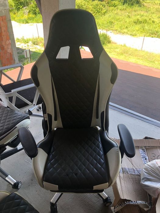 Scaune gaming în stare bună