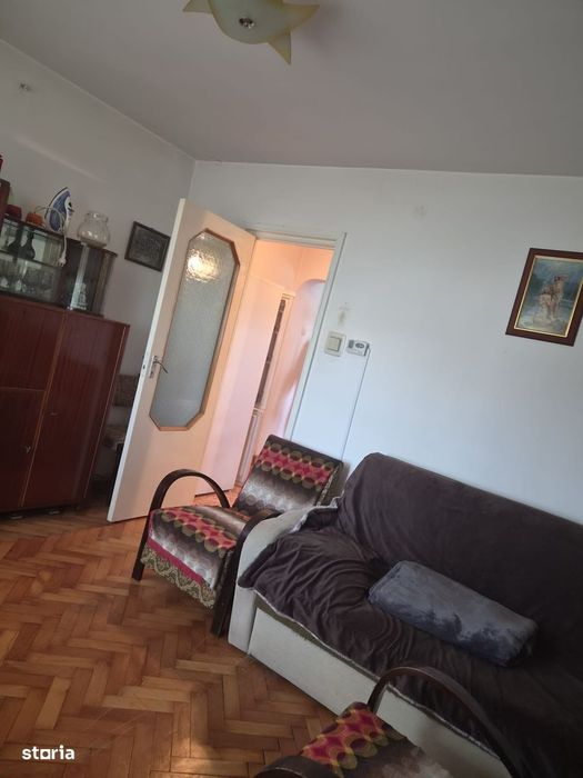 Vand 2 cam Mureseni confort 1 [balcon inchis in termopan]