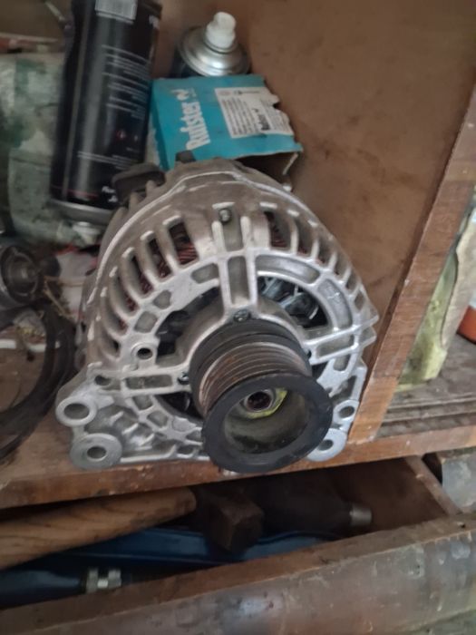 Alternator bora 1.6