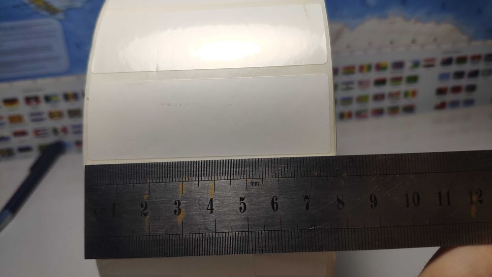 Самоклеющиеся этикетки, 1 рулон